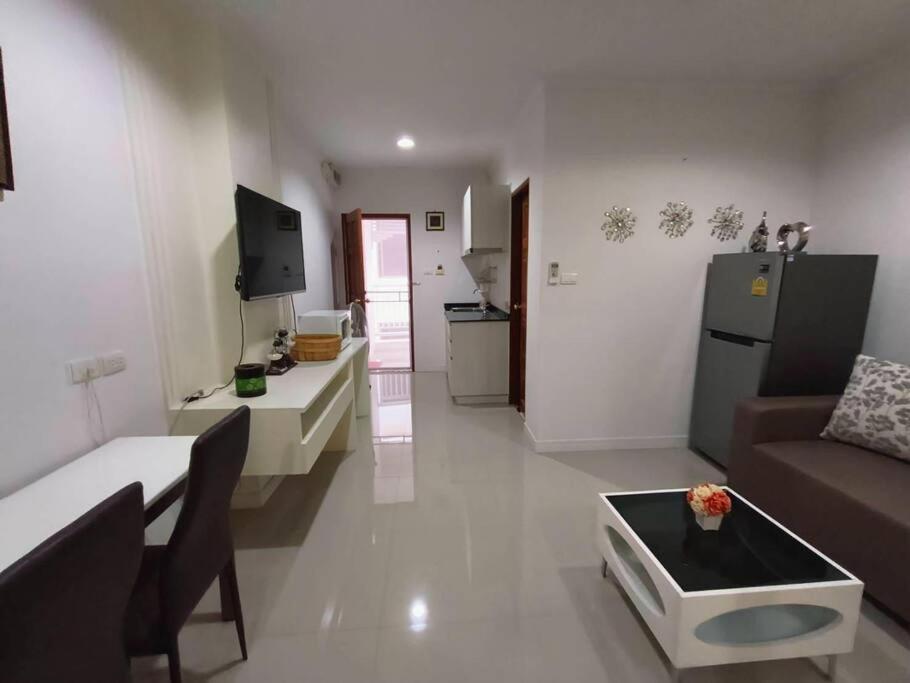 Baan Klang Condo In Central HHQ Eksteriør bilde