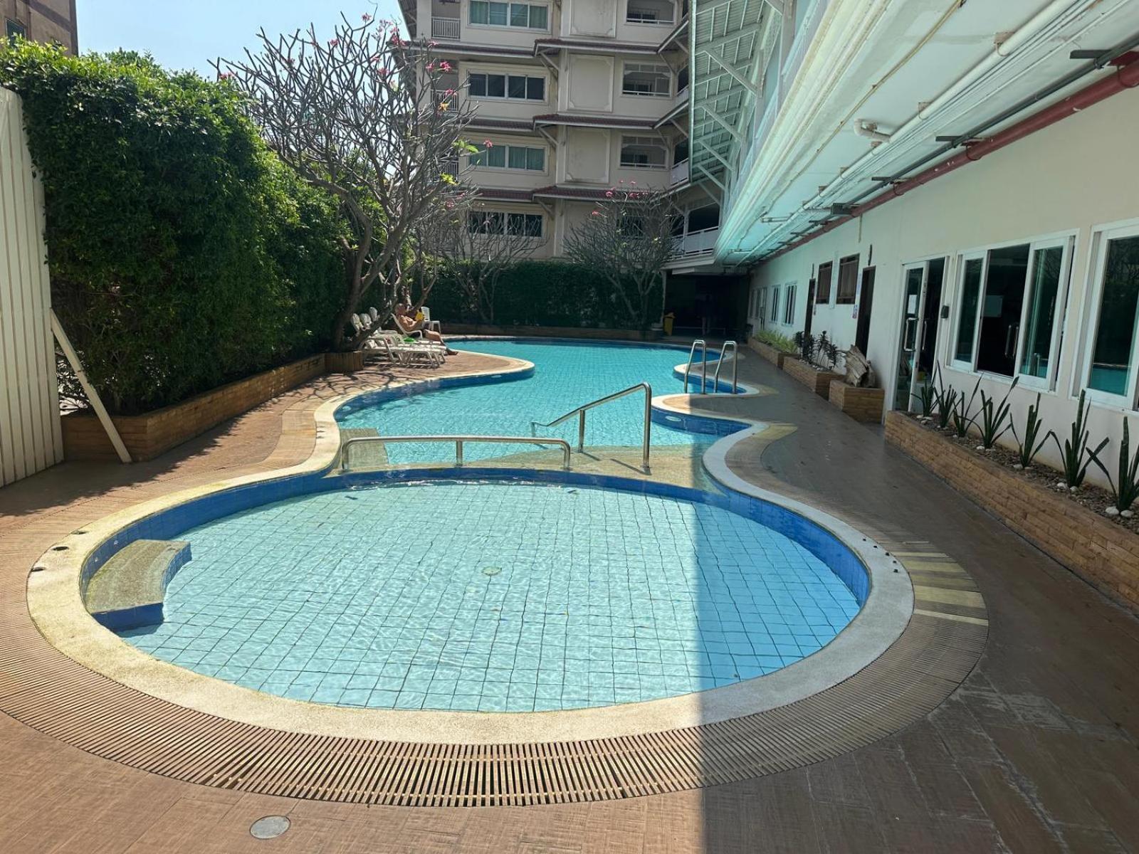 Baan Klang Condo In Central HHQ Eksteriør bilde
